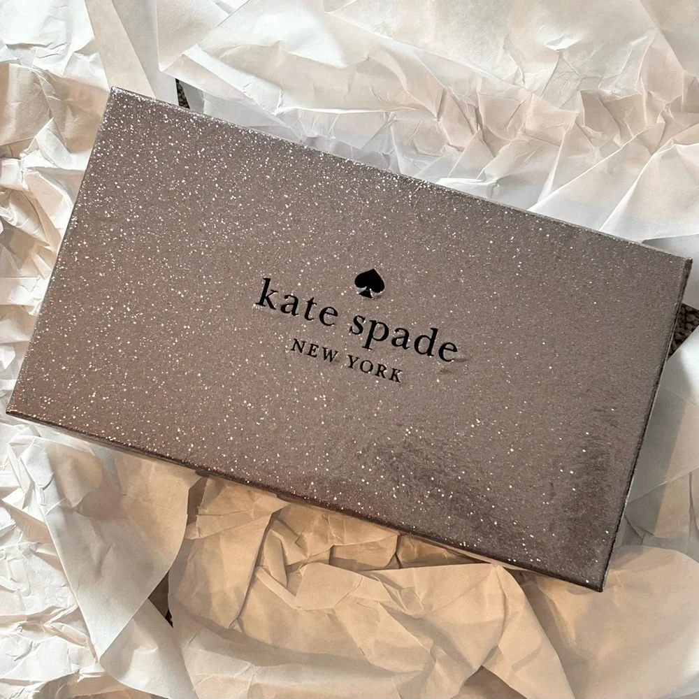 Kate Spade ♠️ Kenzie Boxed Metallic Large Continental Wallet in Lunar Light - Picture 9 of 11